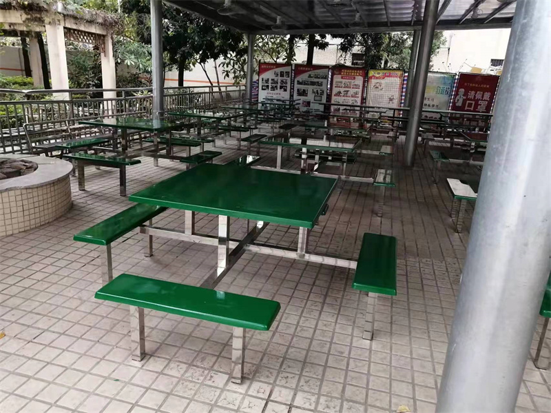 8人方臺餐桌椅